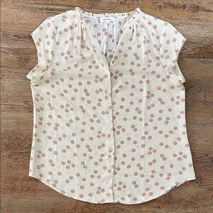Chic Cream Floral Button-Up Blouse